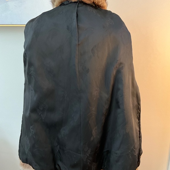 **Vintage Real Raccoon Fur Coat** - Picture 5 of 7
